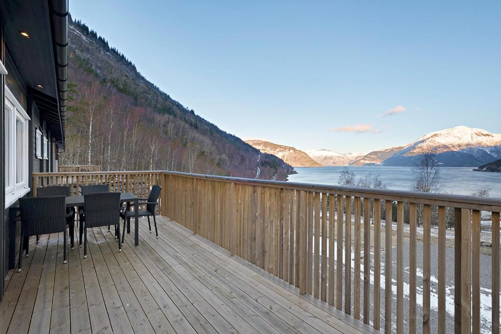Hardangerpark As Hotel Kinsarvik Exterior photo